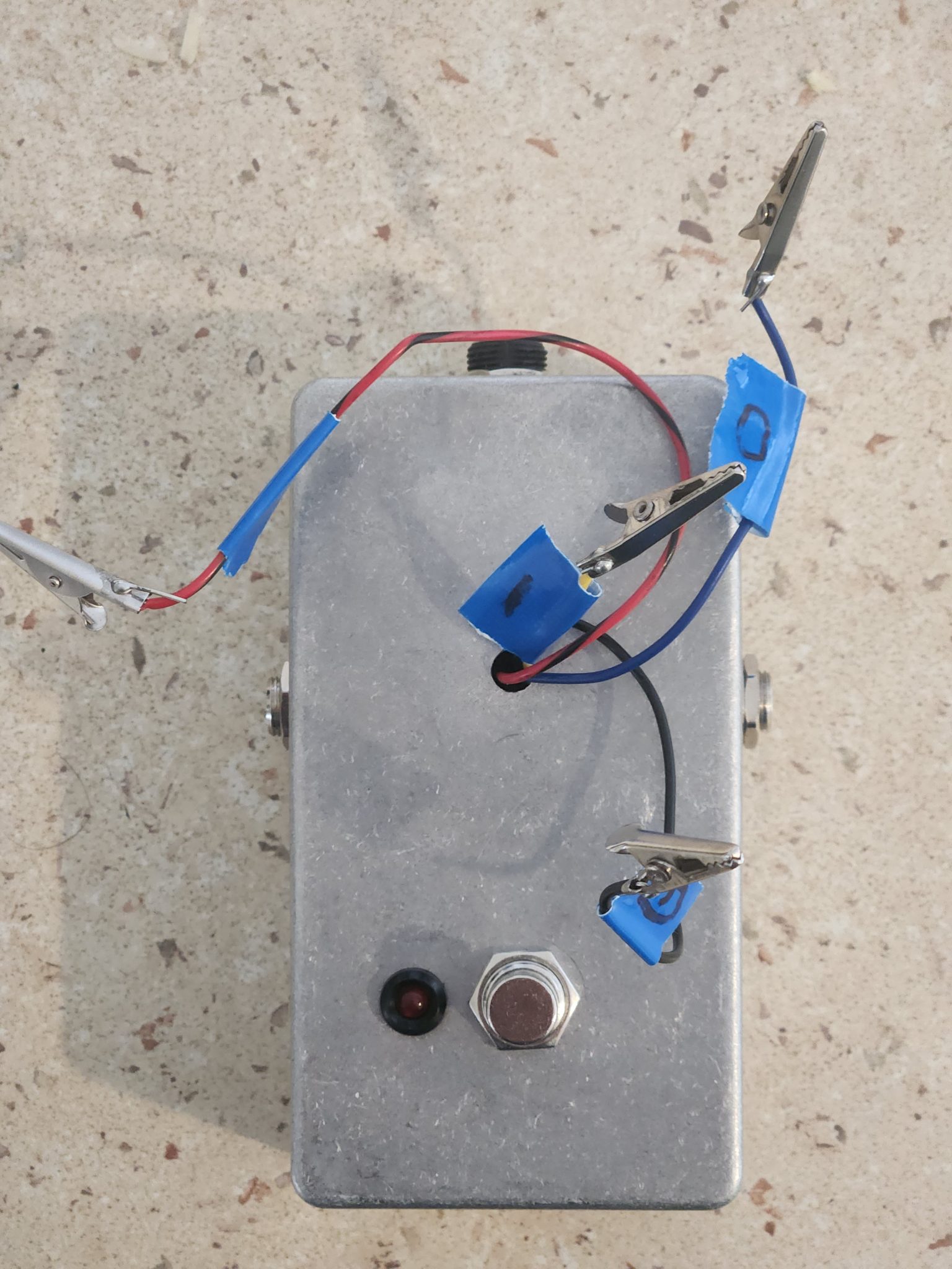 How To Make A Guitar Pedal Tester And Audio Probe Crazy Chicken